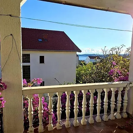 Zusy Apartment Orebic